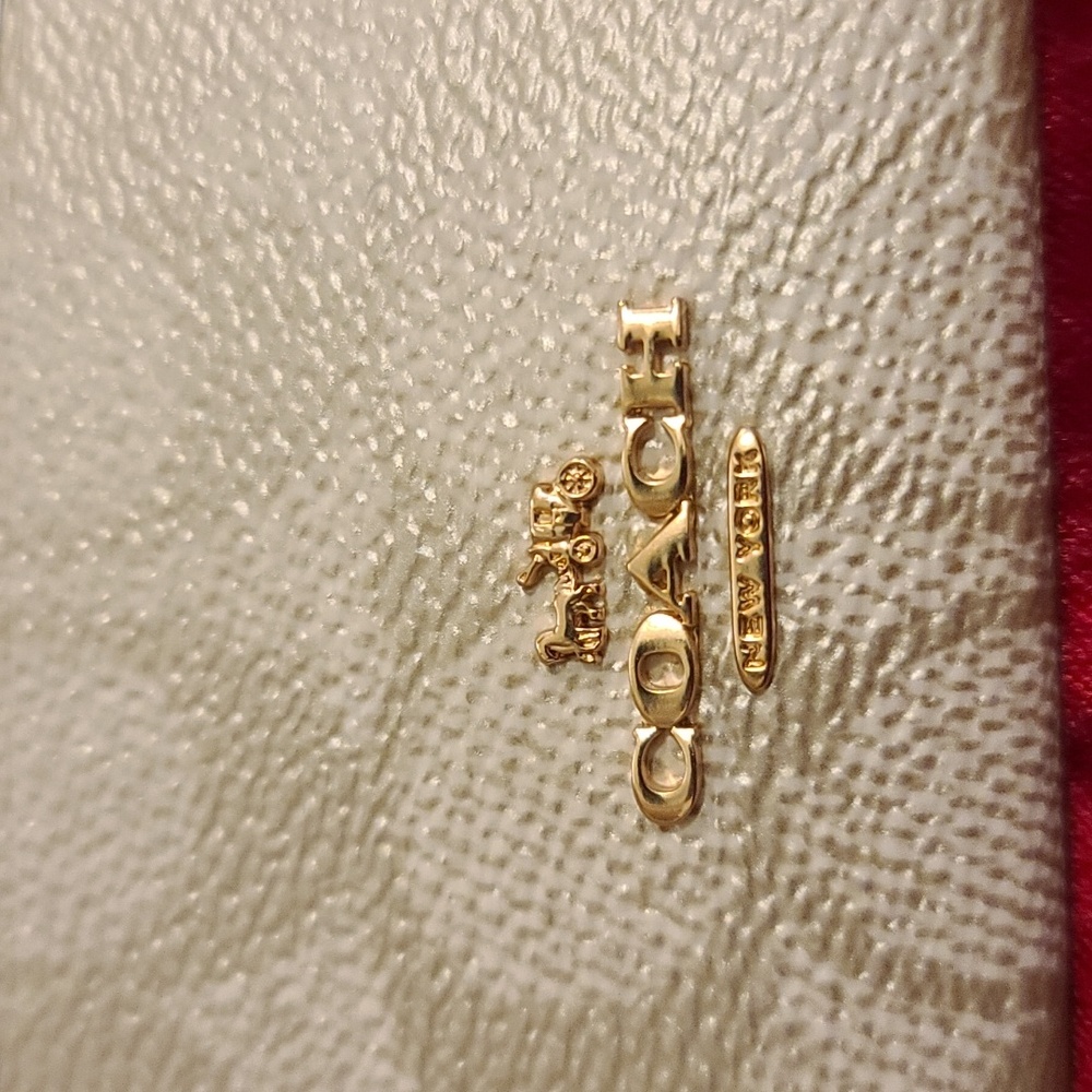 COACH Mini ID COIN ZipperCase keyring tan-gold NWT incl Coach bx, tissue sticker - Picture 7 of 8
